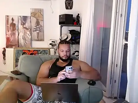 1LordKingsley webcam