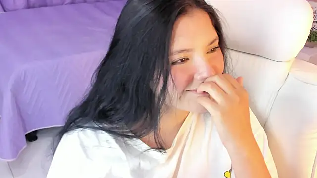 Celestee_21 webcam