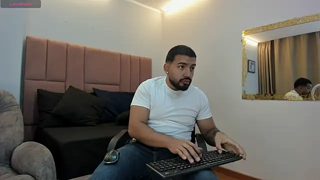 Massimo_Moretti webcam