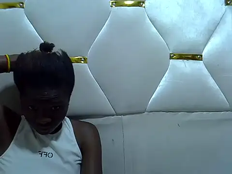 Kerrylove24 webcam