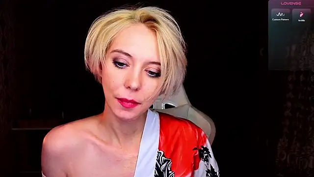 Blondice webcam