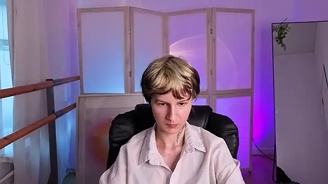Senpai_Sins webcam