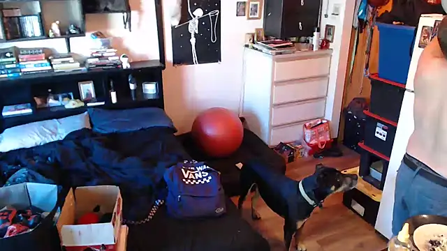 Daddy_Werewolf webcam