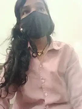 Desi_Couple_P webcam