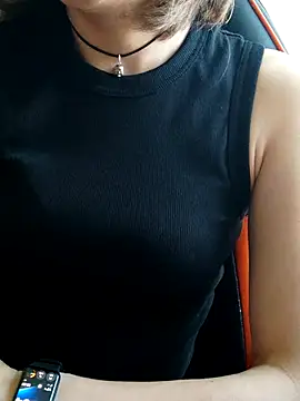 Aashikalaa webcam