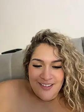 Sara_smiiith211