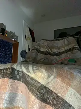GusanoDelicioso webcam