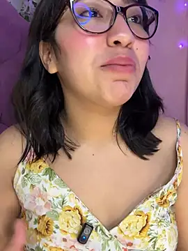 anni_ross webcam