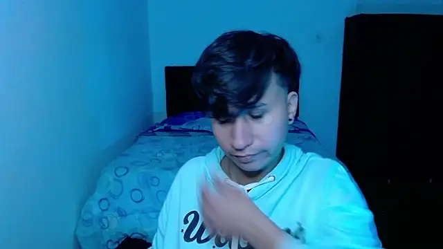 Im_Milan_Rs webcam