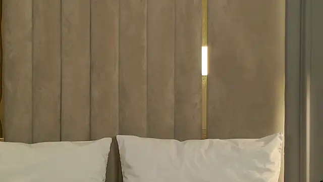 RileyHeaven custom fantasy cam