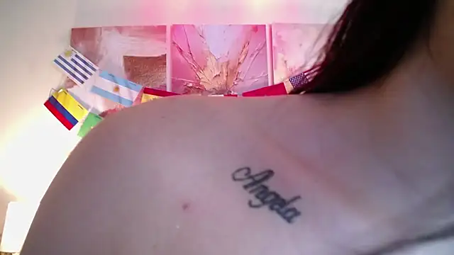 Veroo_Hotlips