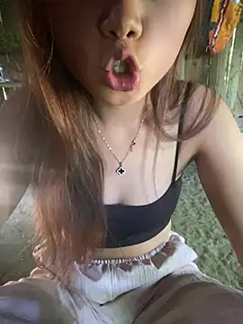 Emmi_cute9x webcam