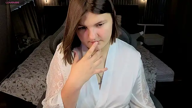 KittyLiikk webcam