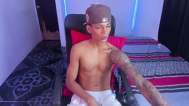 leo_bigconk1246 webcam