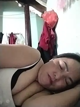 Naaya8109 webcam