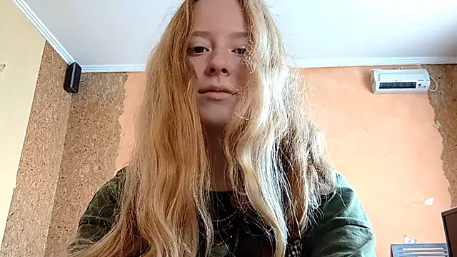 KateVibe_01 webcam