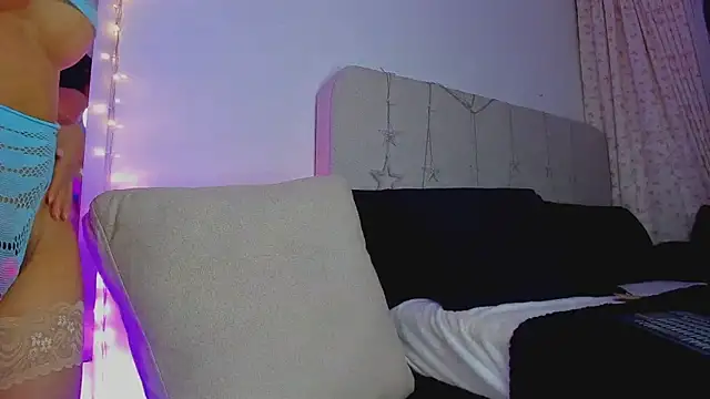 TheGloriousSophie webcam