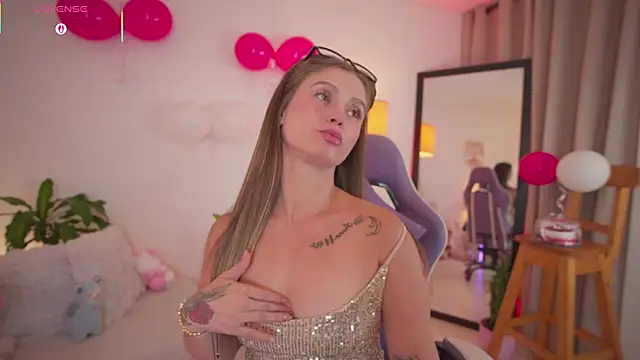 roxie_gates_ webcam