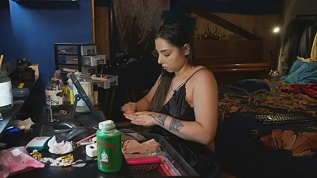 VanessaDoyle webcam