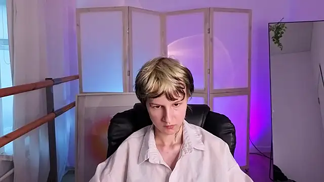 Senpai_Sins webcam