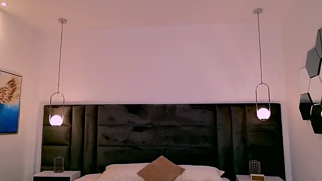 AgathaKondo_ webcam