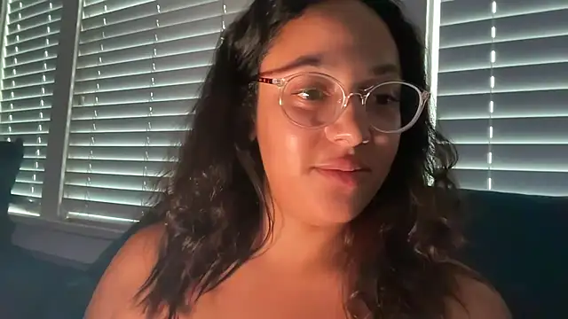 dreamyriri webcam