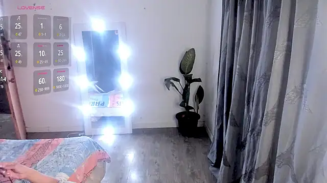 valen_thompson live sex cam