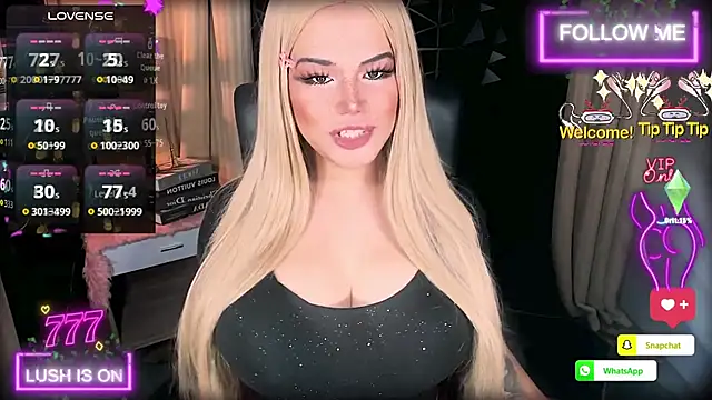 xHugeHarleySelfsuckerx webcam