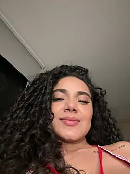 Curlyierr webcam