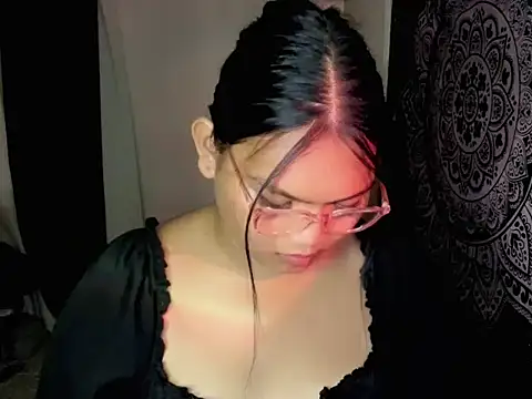 Lou_heart webcam
