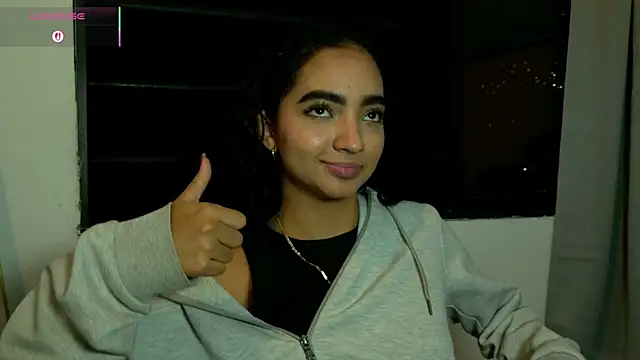 adelineevs webcam