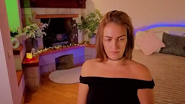 b1ushf1owerr live cam on StripChat