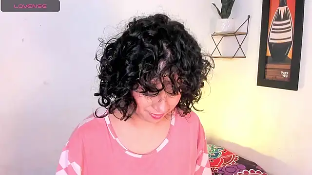 adriannyp_1 webcam