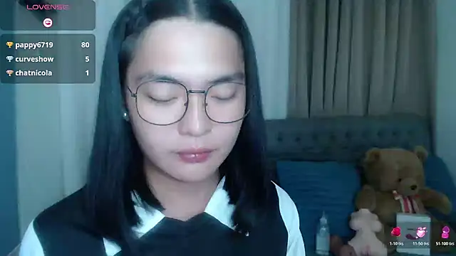 zhaviahale21 webcam