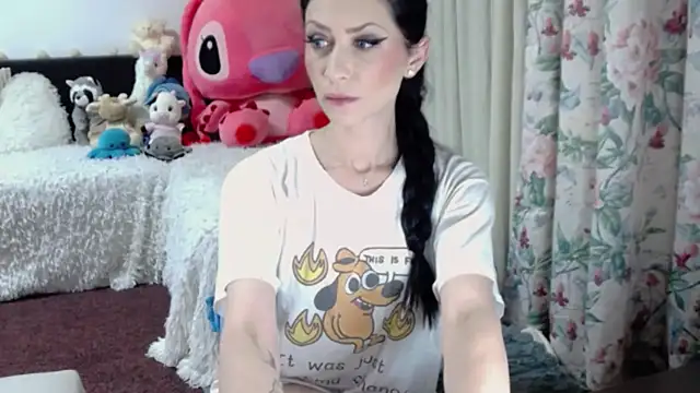 Maddison_Summer webcam