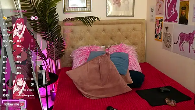 GinaSpicey webcam
