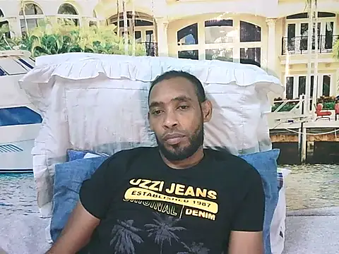 IndianMagicMike webcam