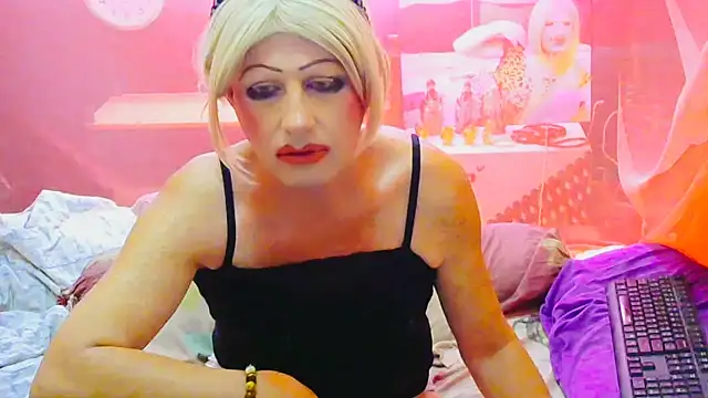horni4luv webcam