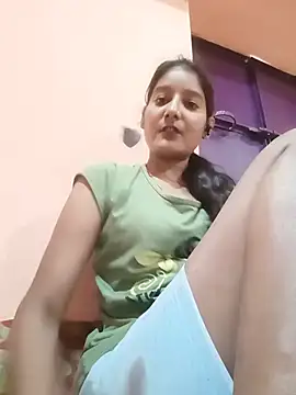 online nude chatroom Ayesharani1