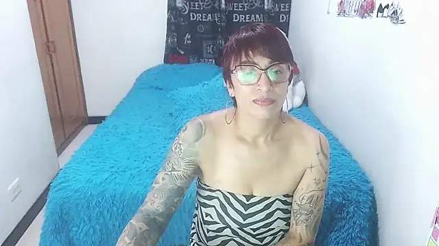 Charlotte_gray_ webcam
