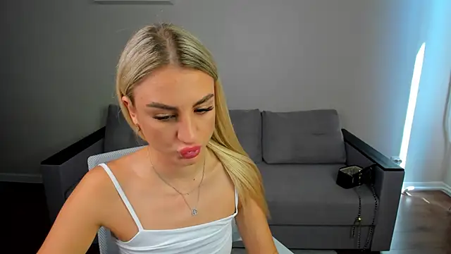 Silen_Tori webcam