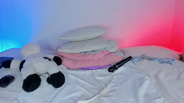 Milee_baby01 webcam