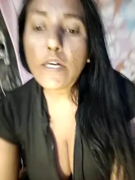 Emma_47 webcam