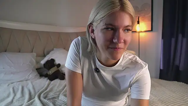 CammyYoula webcam