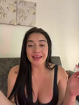KallyMyller1 webcam