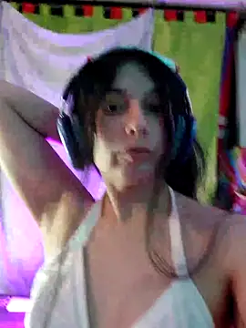Bigyummmzul webcam