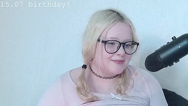 Electro_doll webcam