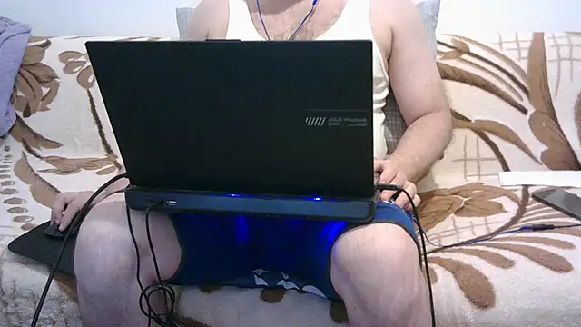 Black_Scorpion91 webcam