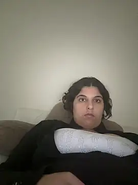 Yasminebbyxx webcam