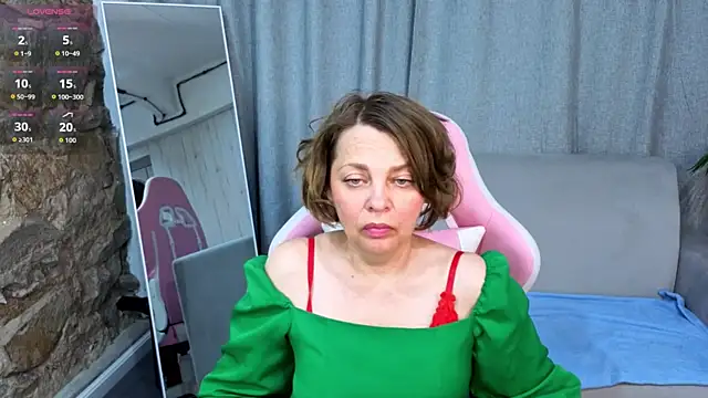 LiliaLawson webcam
